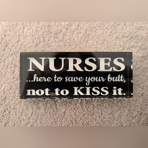 ✨2/$16✨Black and White Nurses Decor Paperweight